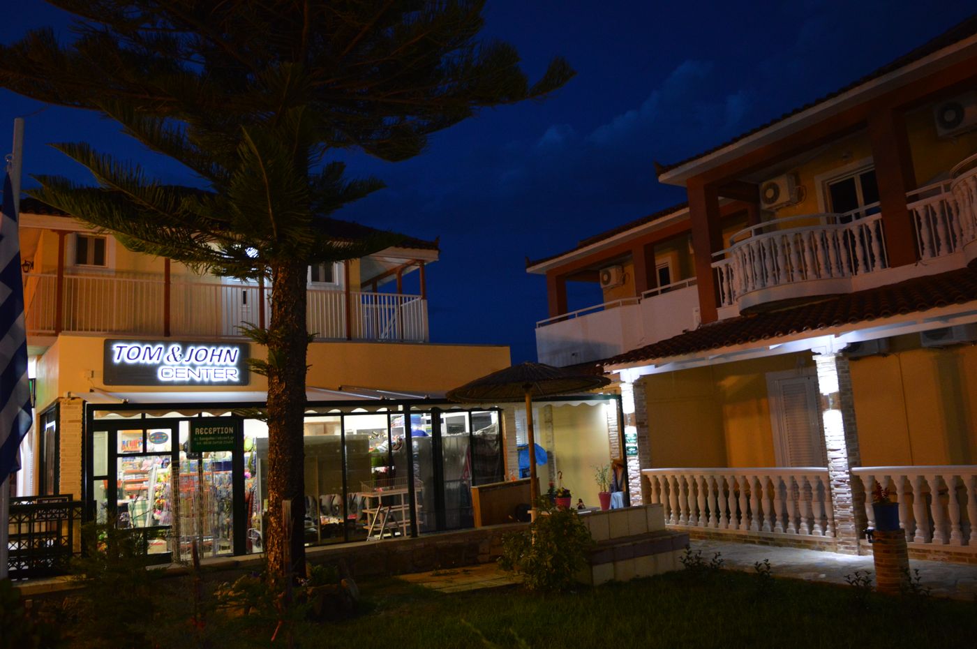 Tom-and-John-s-Apartments-General-view-10