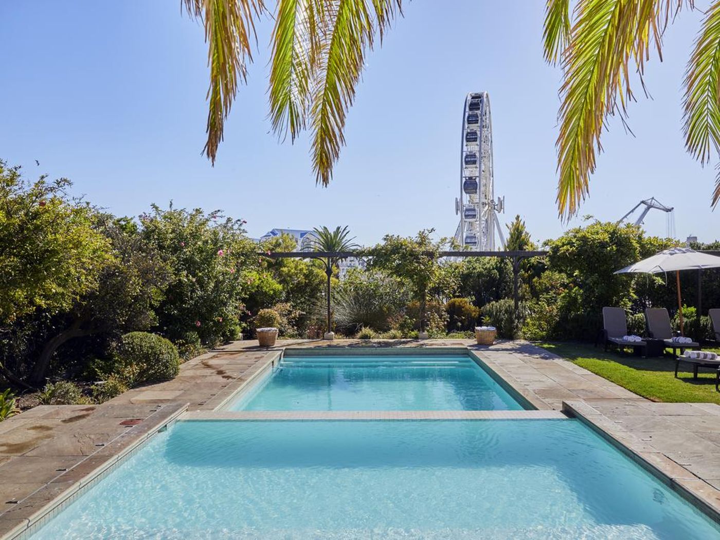 Queen-Victoria-Hotel-by-Newmark-Pool-26