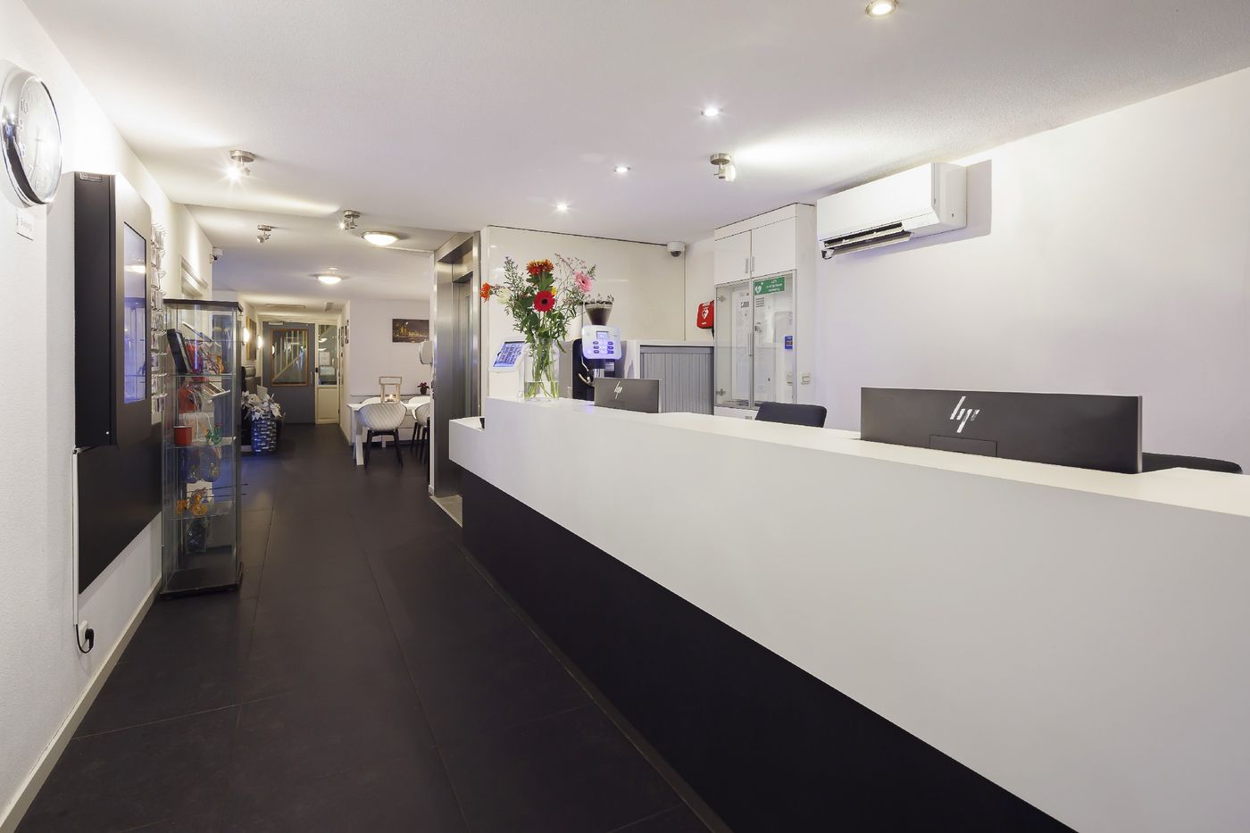 CC Hotel-Netherlands-Amsterdam-Lobby-1