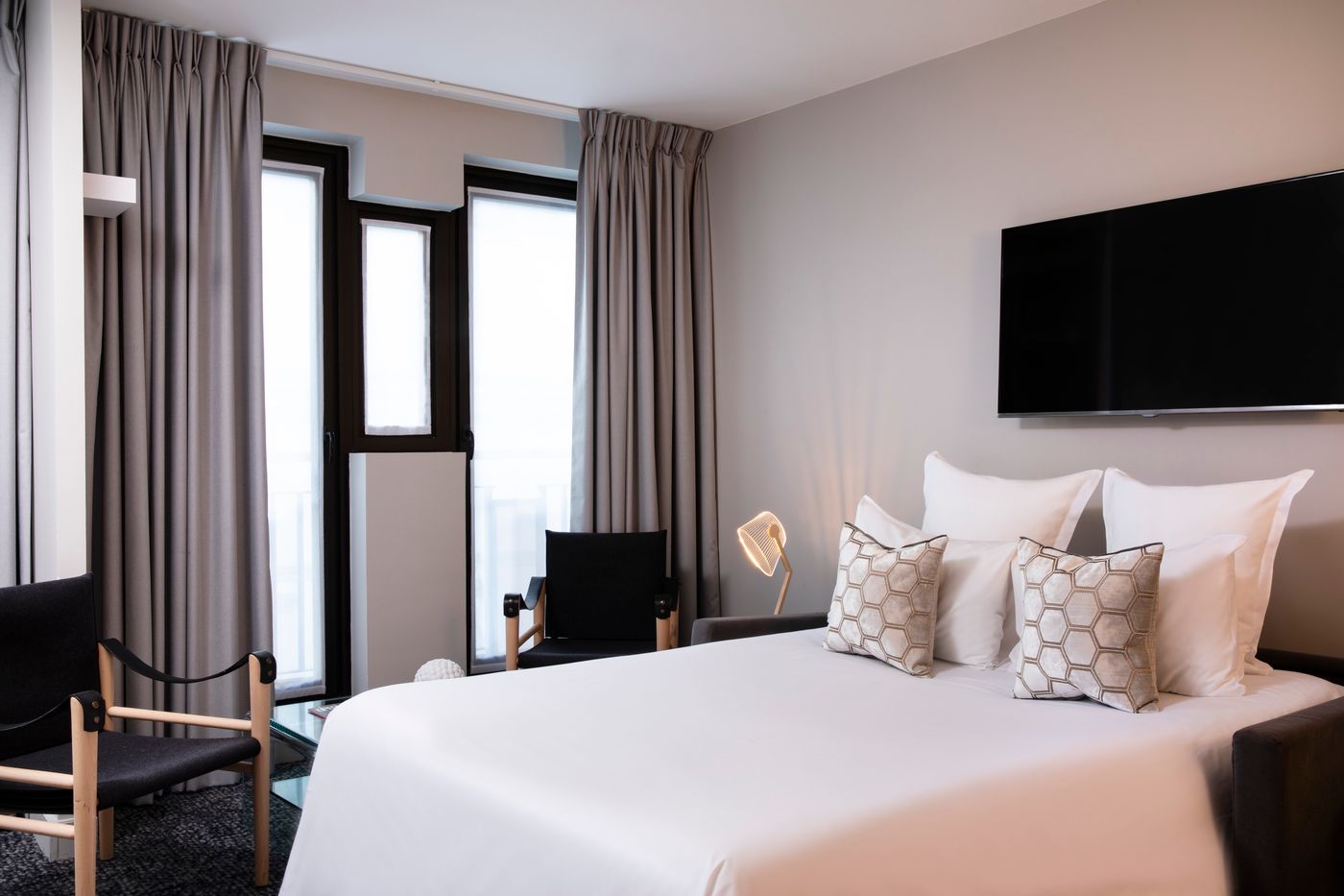 Paris-Bastille-Room-24