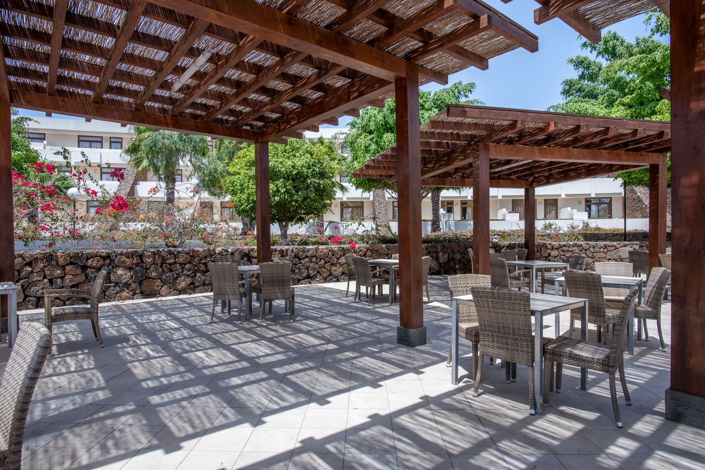 Los-Zocos-Terrace-12