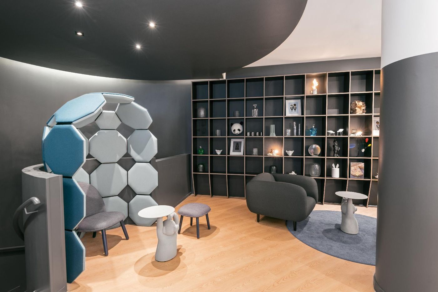 Novotel-Marne-La-Vallee-Noisy-Lobby-6