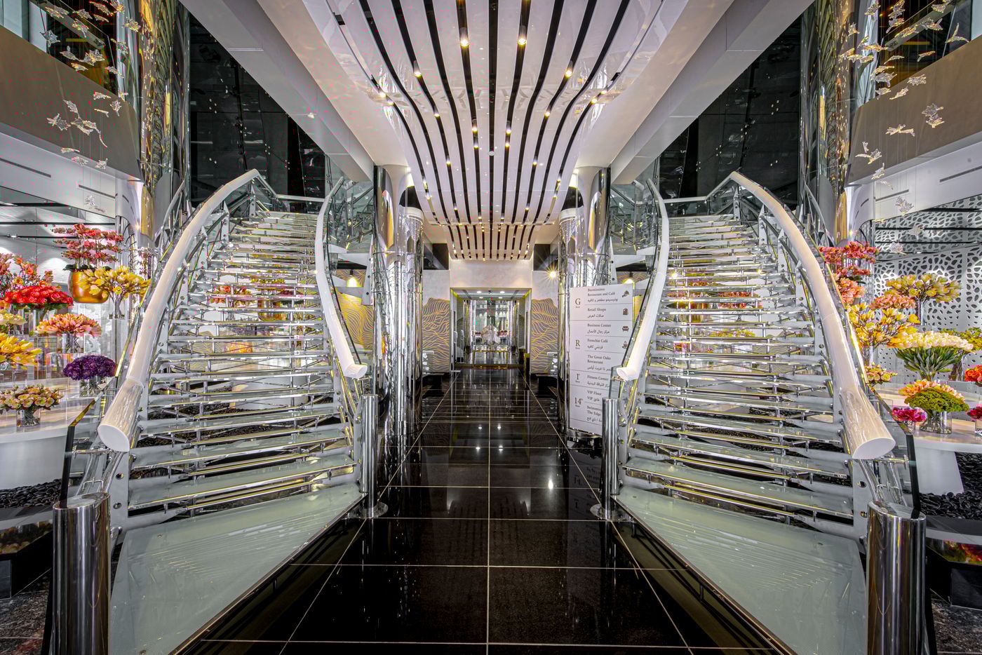 Hilton-Dubai-Creek-Lobby-32