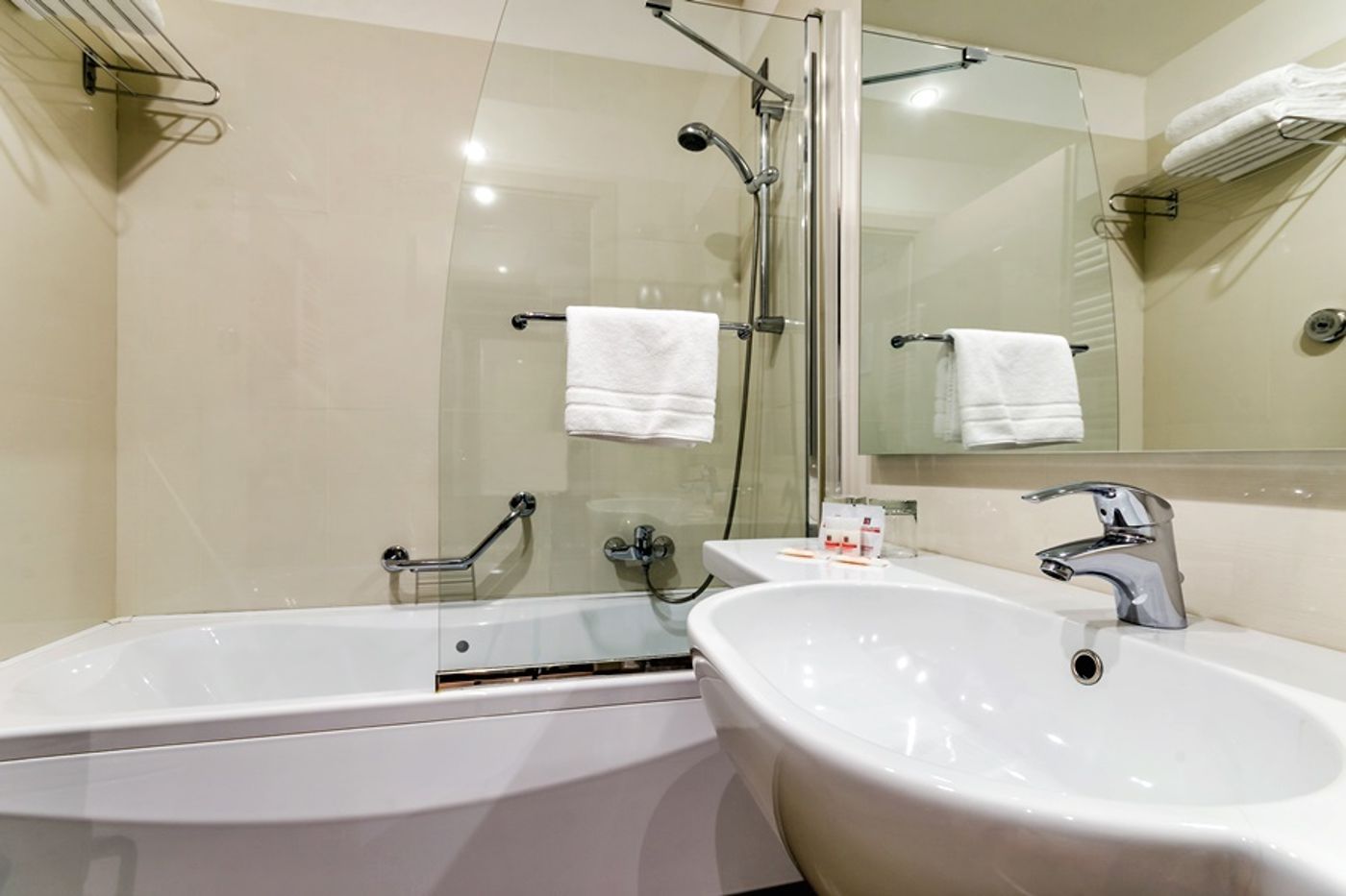 Smart Hotel Holiday-Italy-Venezia-General view-5