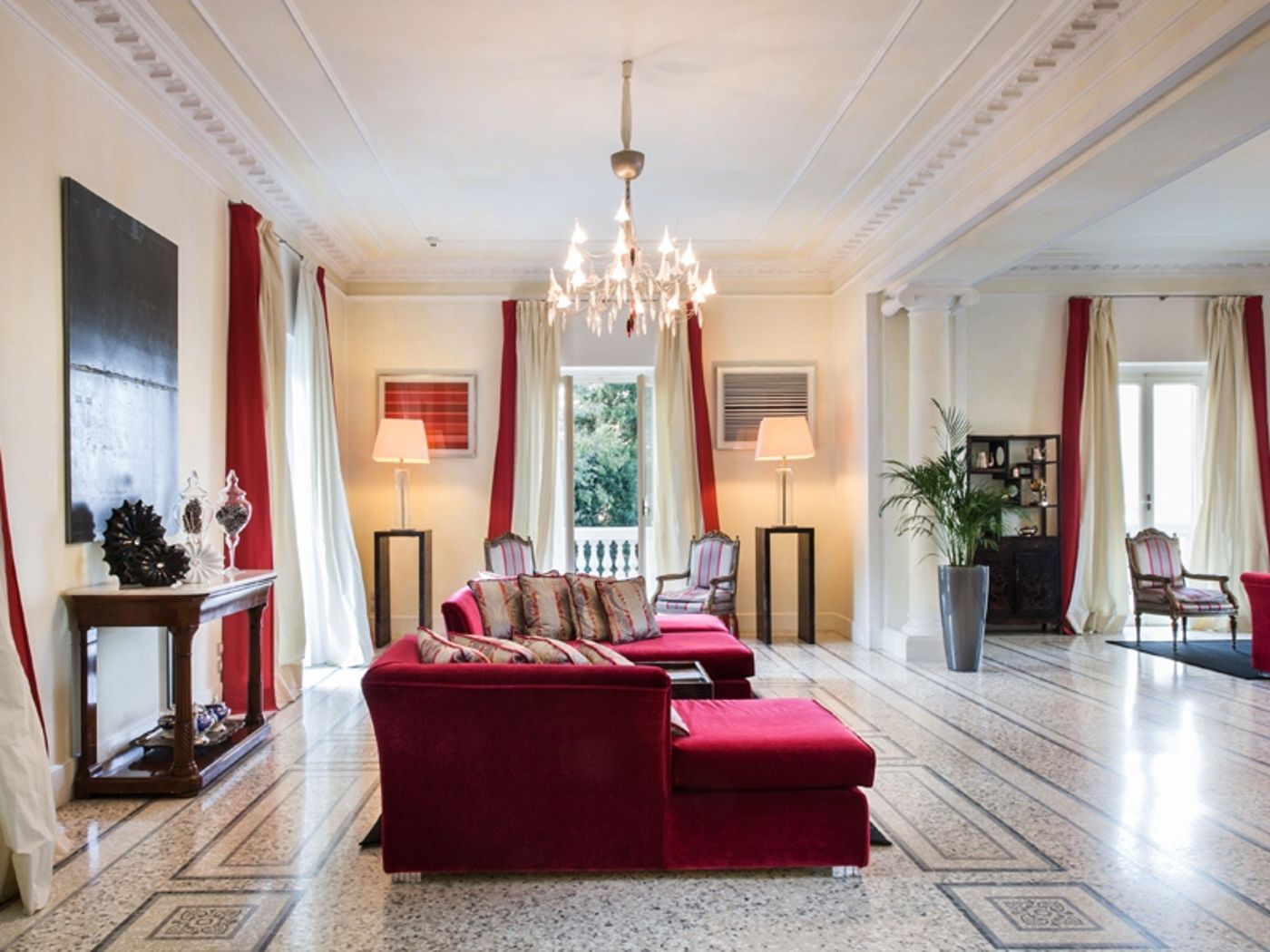 Villa-la-Vedetta-Lobby-5