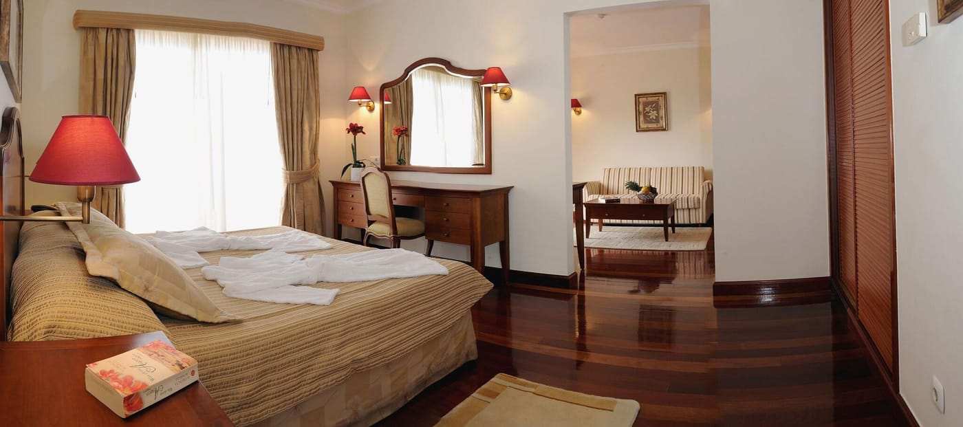 Ocean-Gardens-Room-27