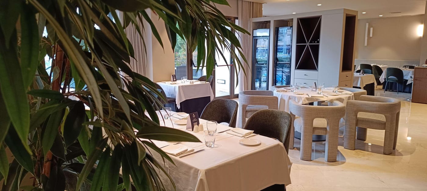 Best-Western-Premier-CMC-Girona-Restaurant-28