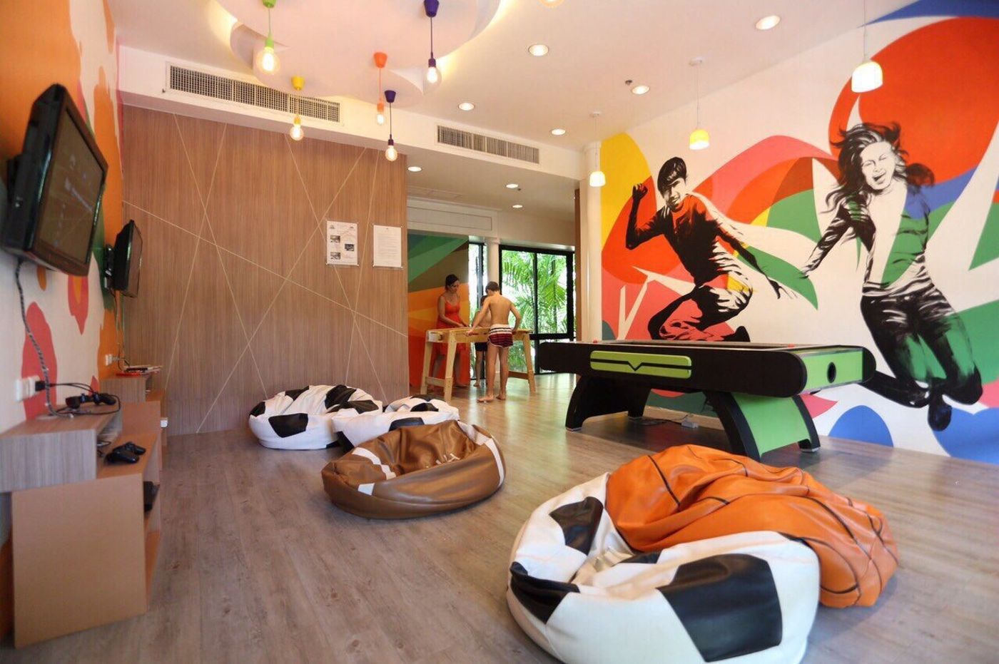 Centara-Grand-Beach-Resort-and-Villas-Krabi-Sports-and-Entertainment-47