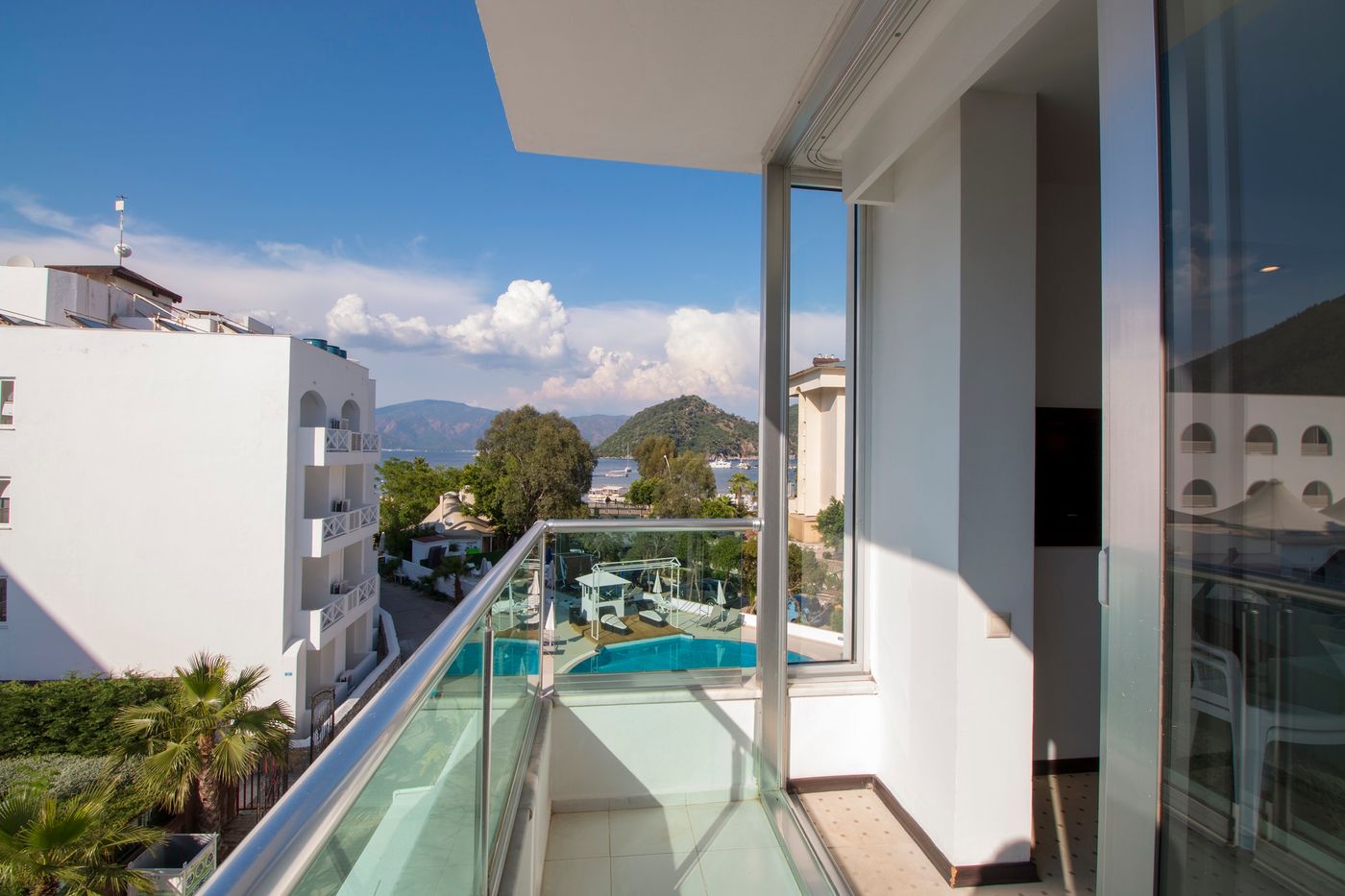 Munamar-Beach-Residence-Room-13