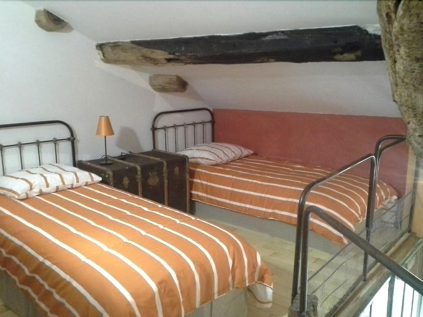 Chambre d'hôtes du Palais - France - MEXIMIEUX - Room - 2