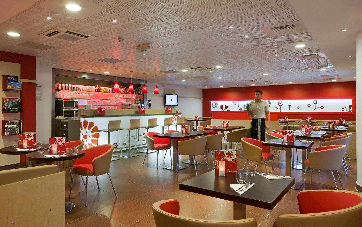 Ibis-Paris-Montmartre-Bar-28