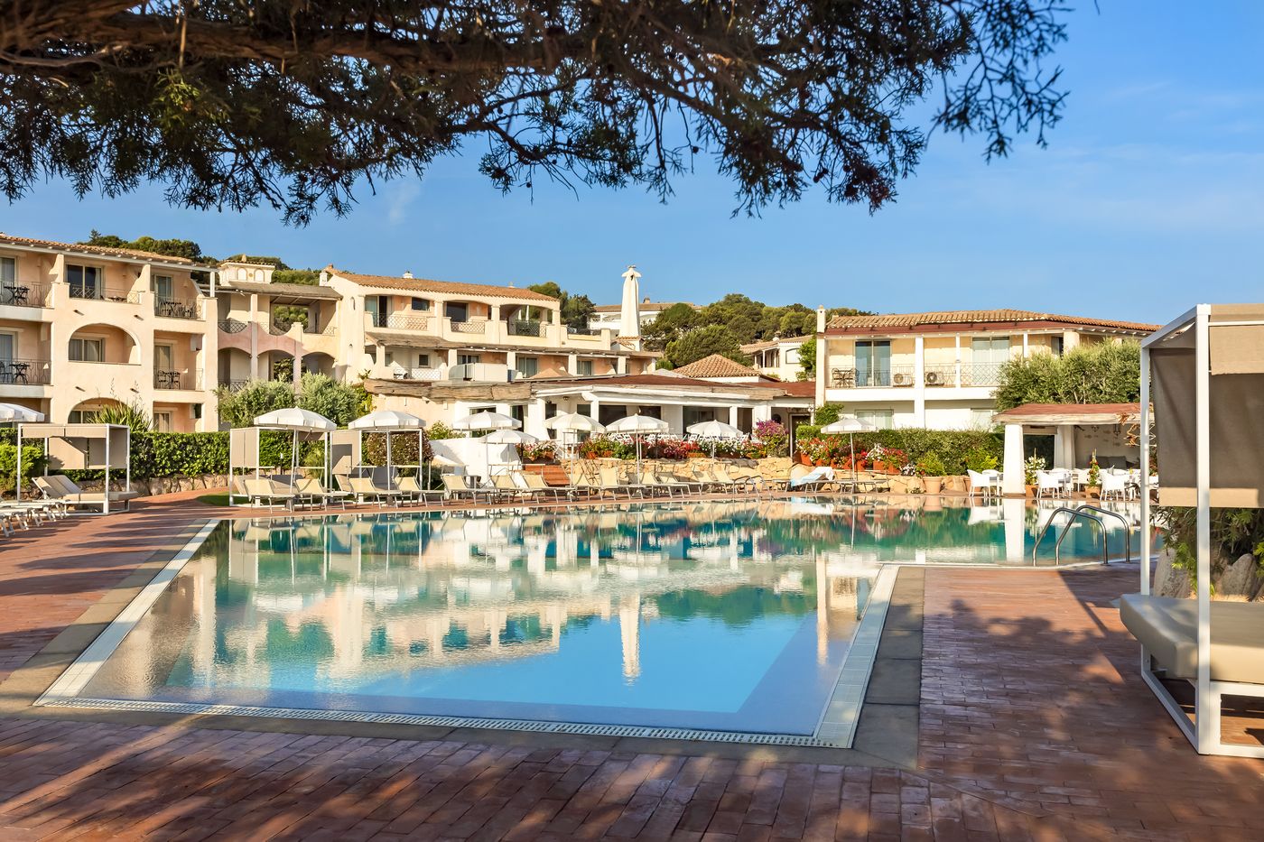 Grand-Hotel-In-Porto-Cervo-Pool-2