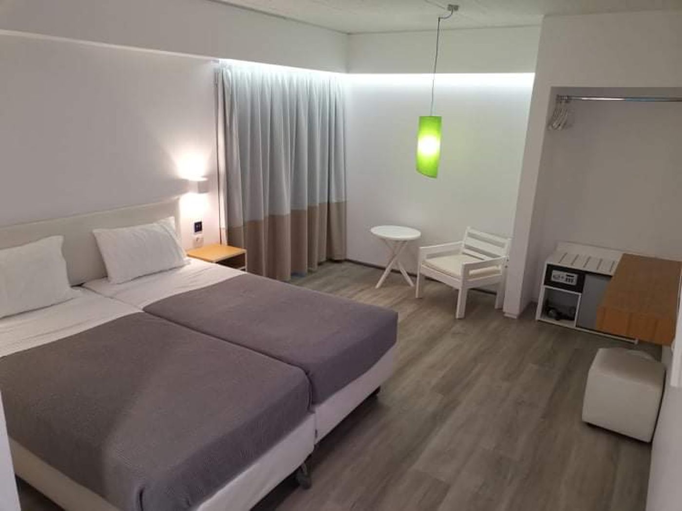 Marathon Beach Resort 03