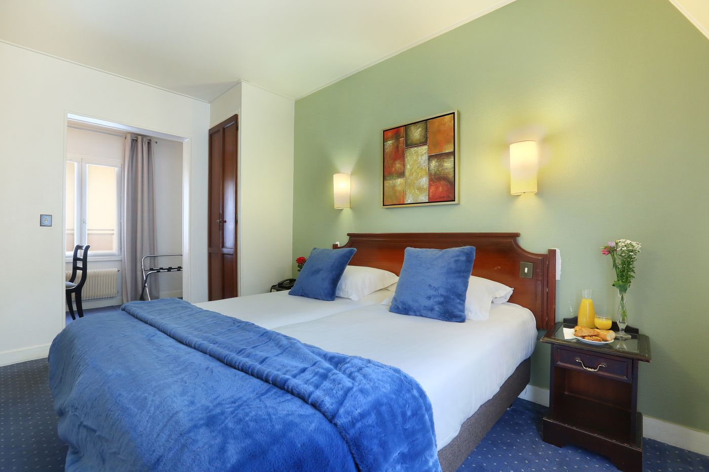 Hotel-Beaugrenelle-Tour-Eiffel-Room-6