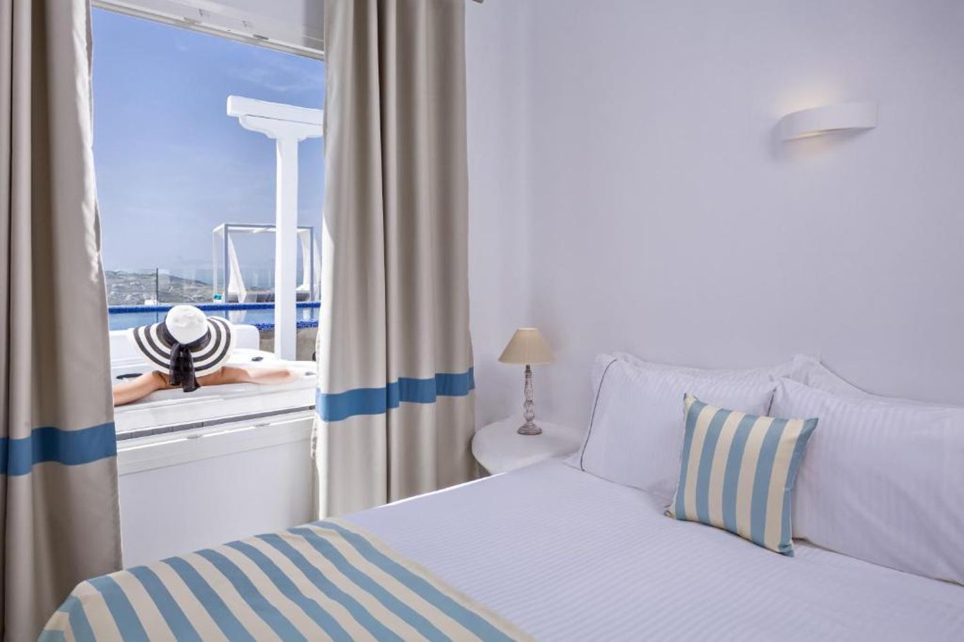 Colours-of-Mykonos-Room-16