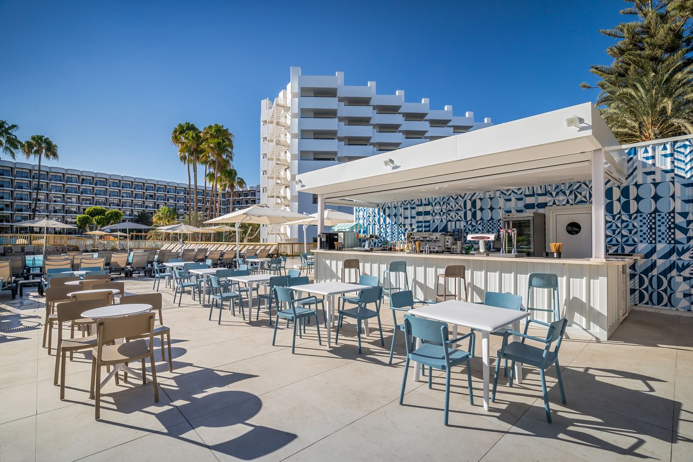 Barcelo-Margaritas-Royal-Level-Bar-6