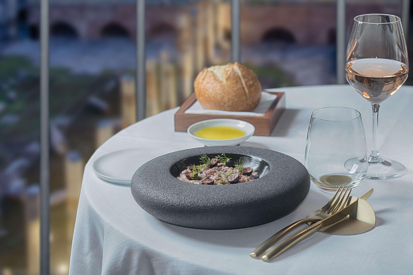 NH-Collection-Roma-Fori-Imperiali-Room-58