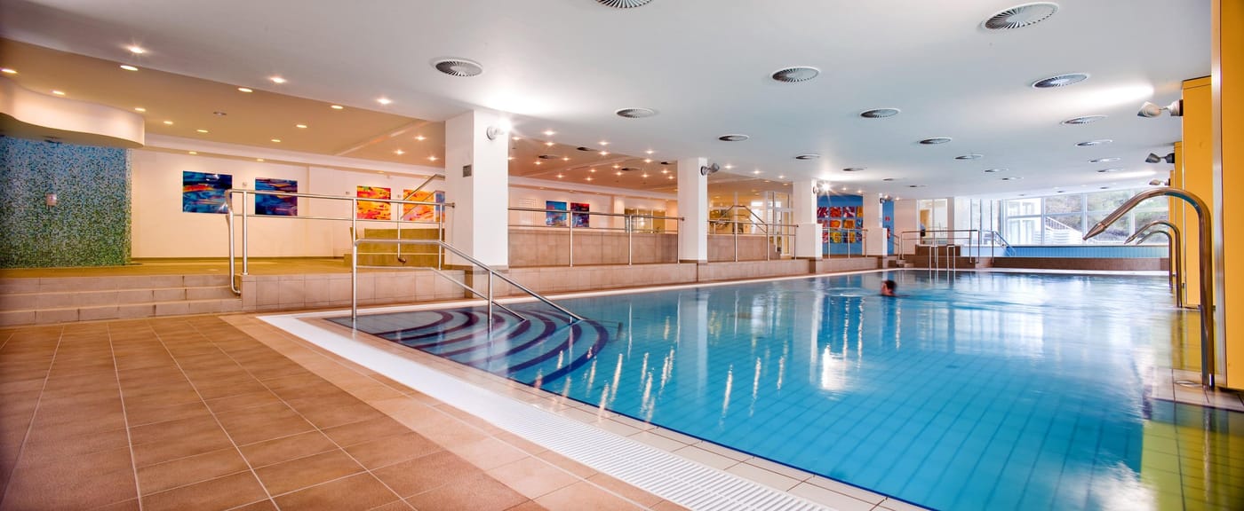 Hotel-Aurora-Pool-53