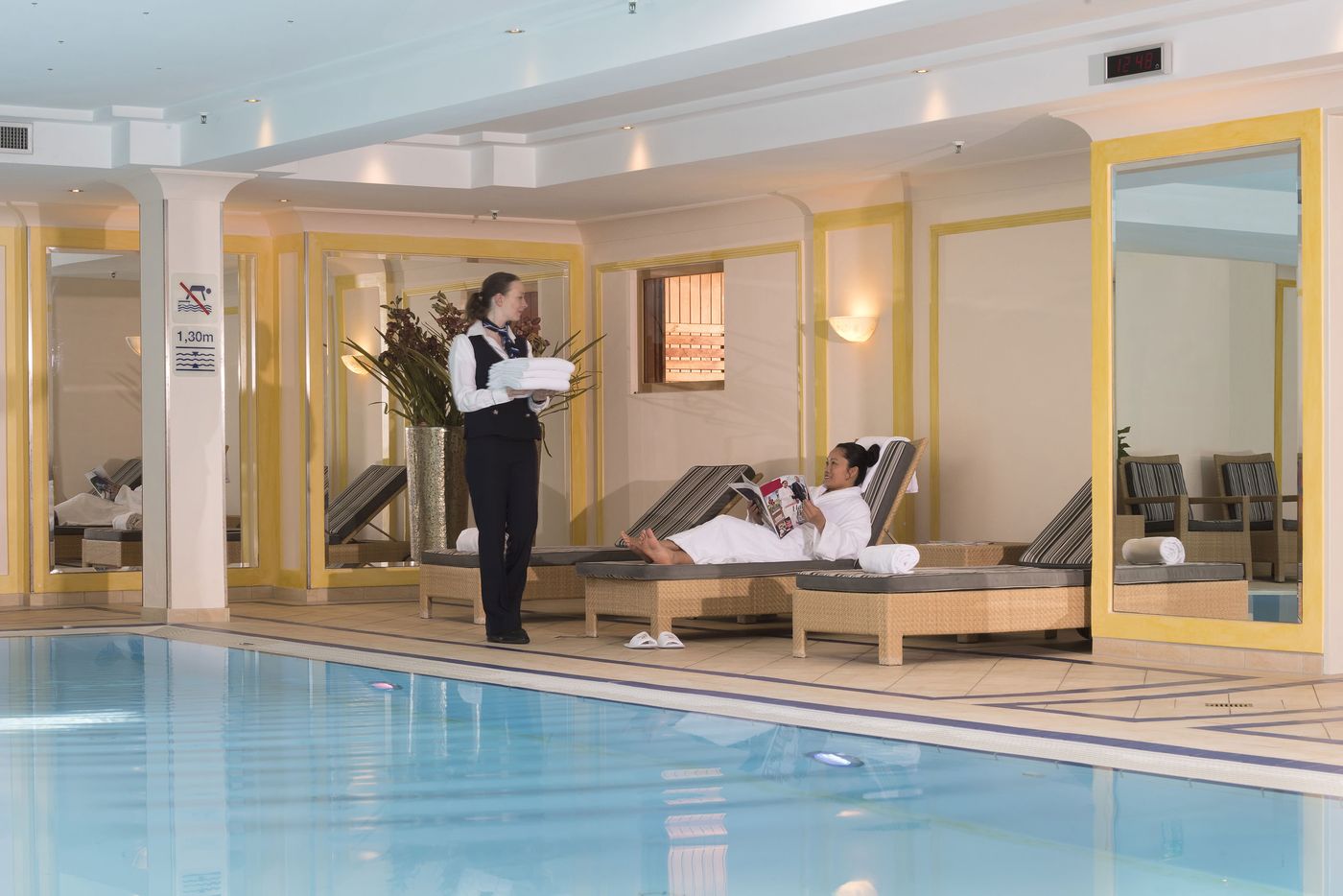 JW-Marriott-Hotel-Berlin-Pool-80