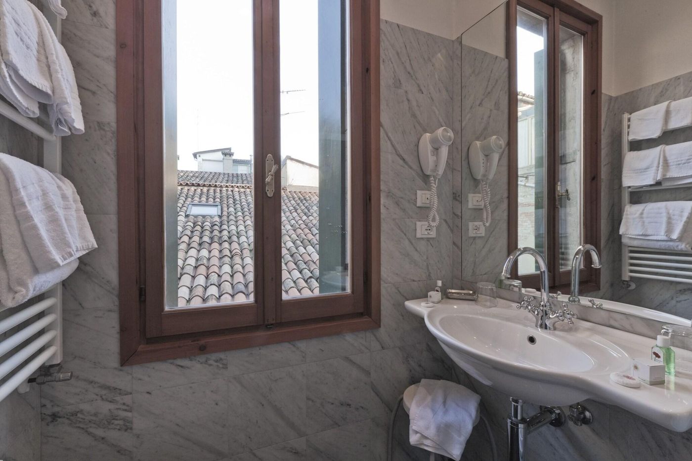 Palazzo-Cendon-Room-30