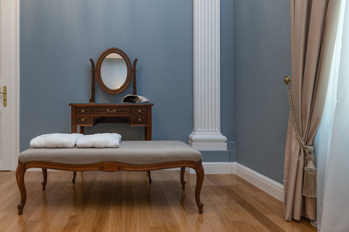 Noble-Suites-Room-50