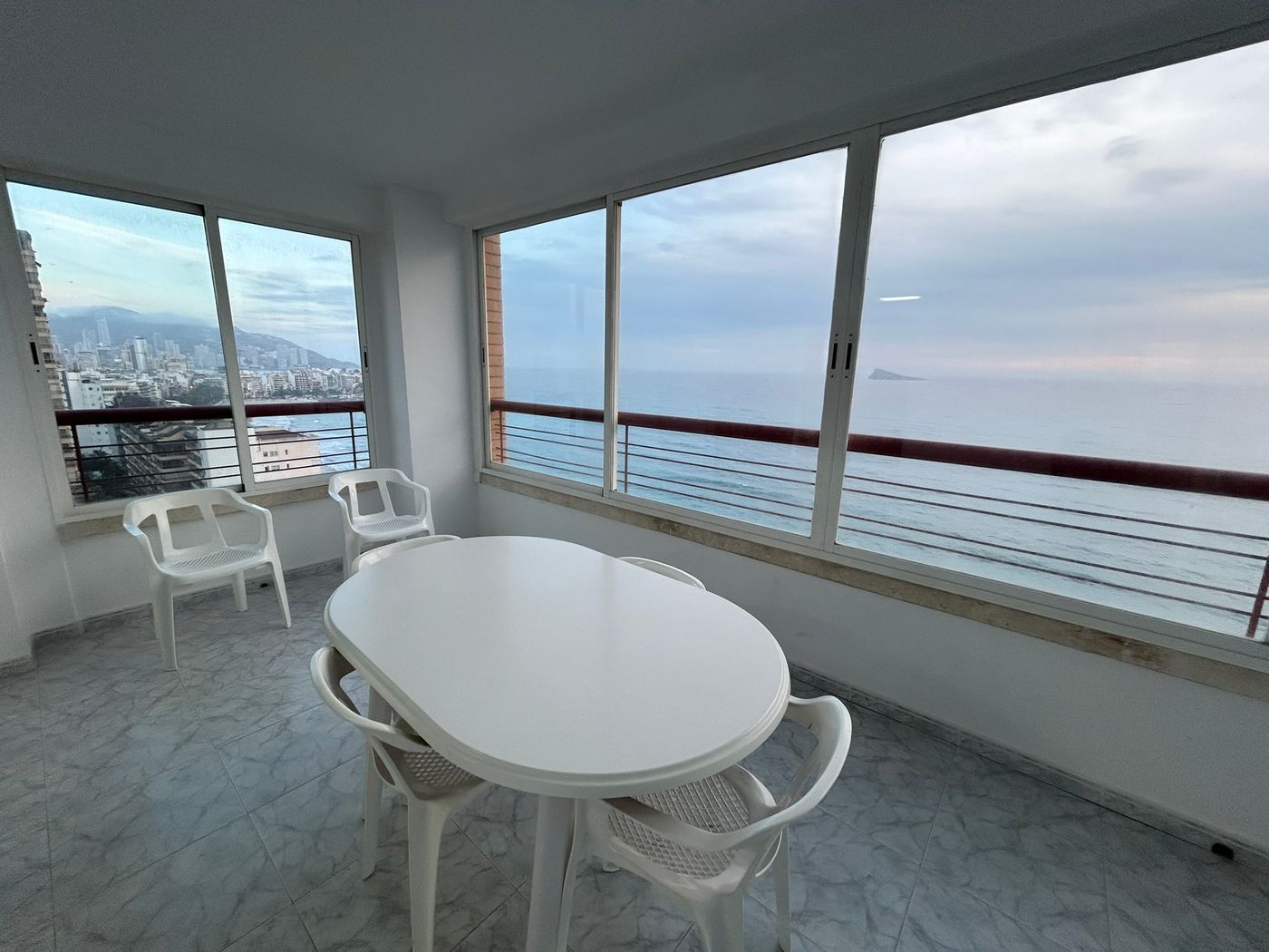 Benibeach Apartments