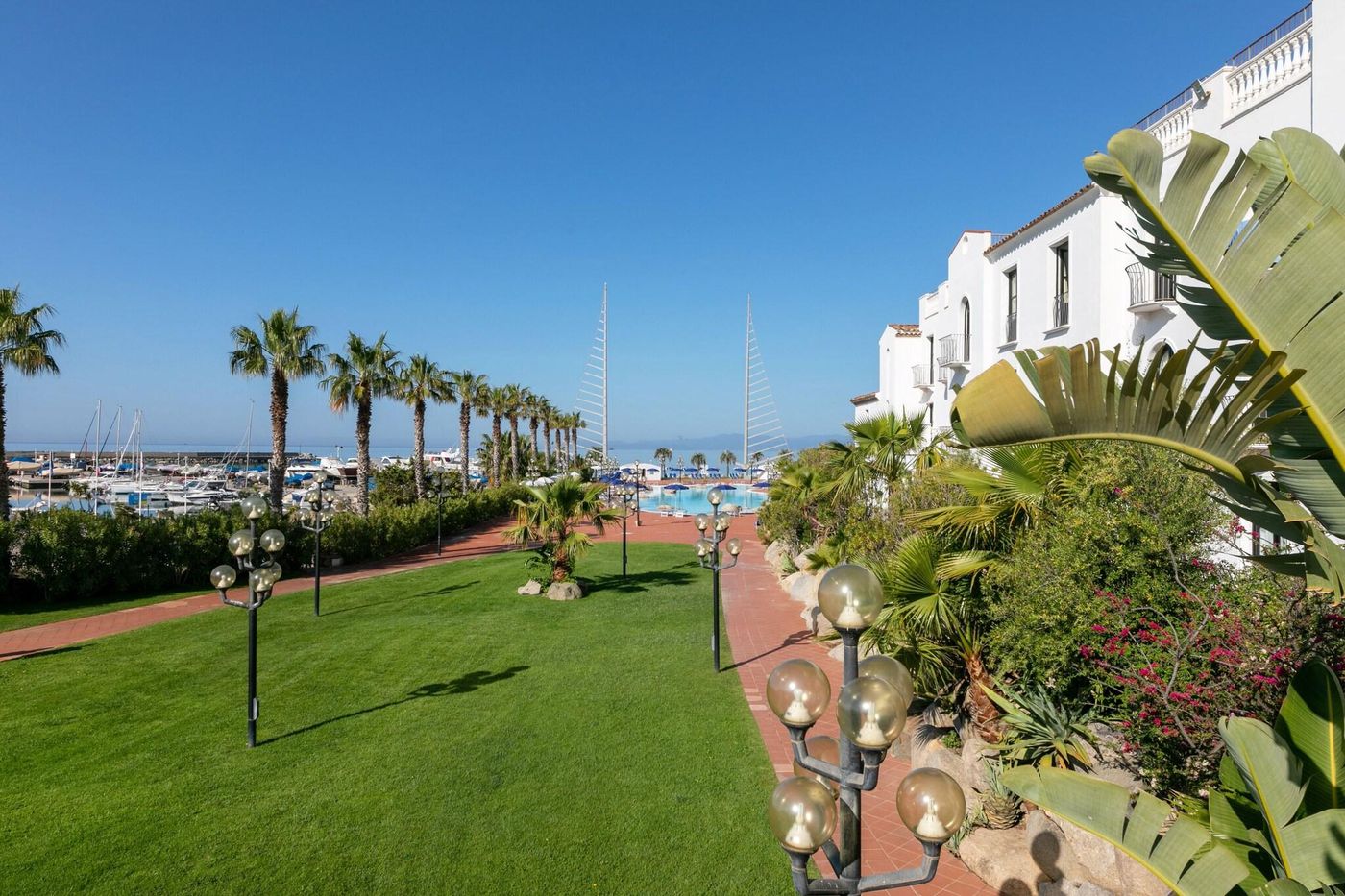 Sighientu-Village-Terrace-2