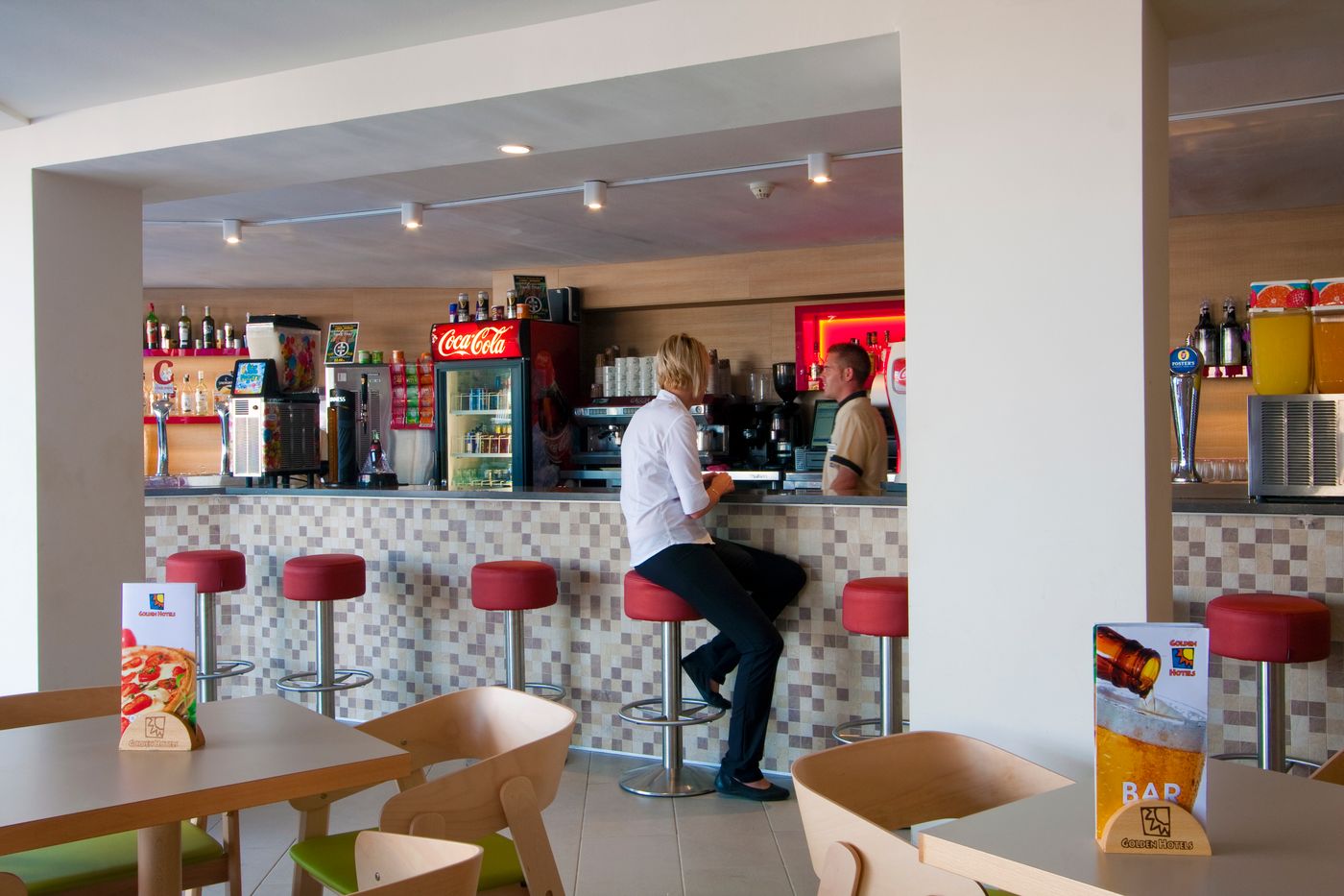 Golden-Donaire-Beach-Bar-45