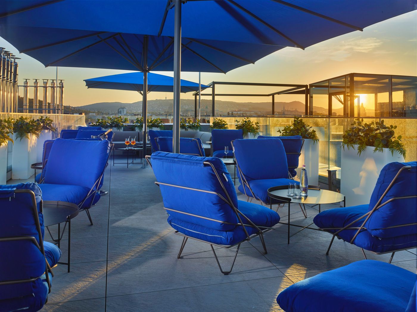 EST Grand Hotel Savoy - Hungary - Budapest - Terrace - 3