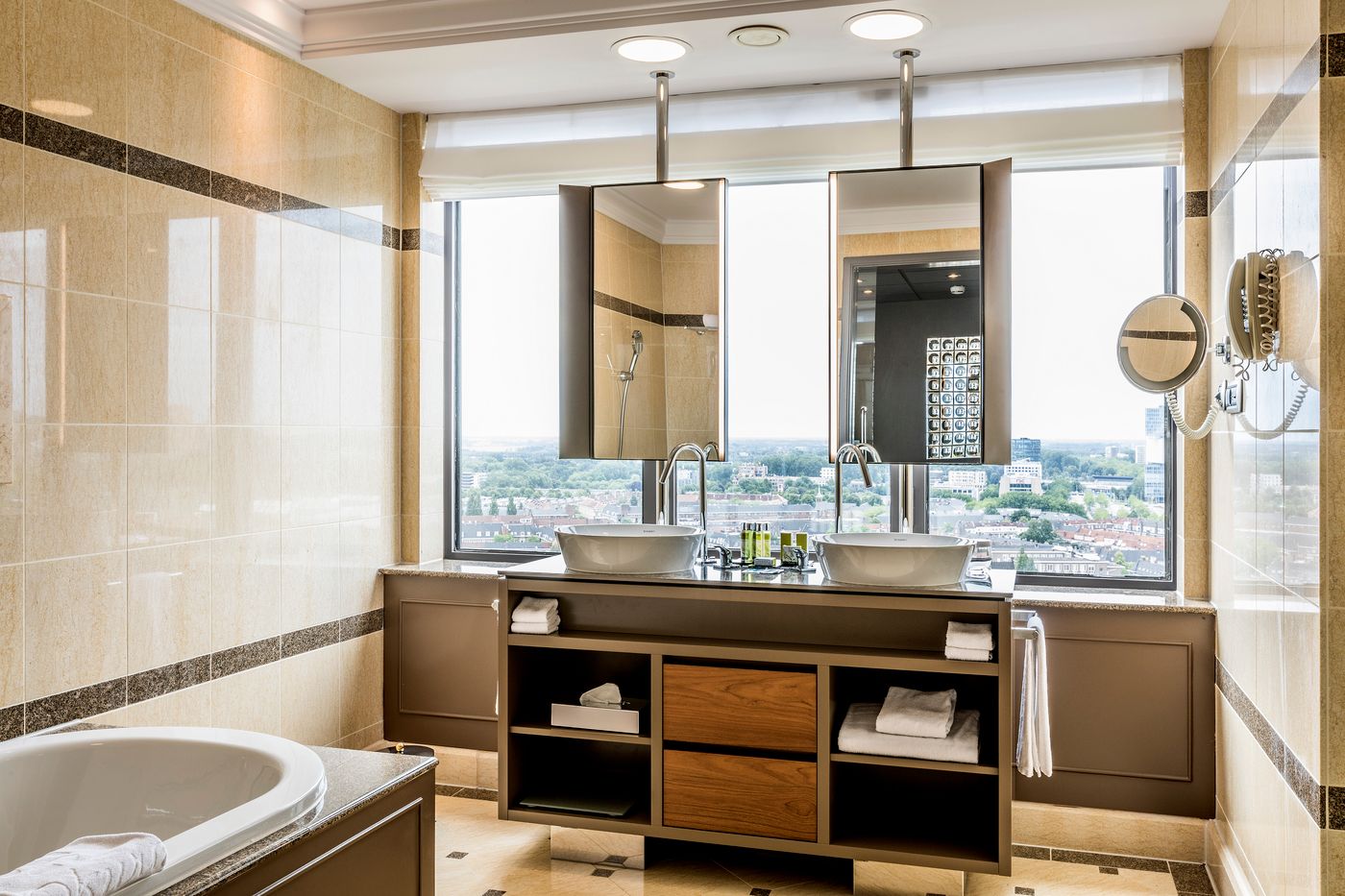 Okura-Amsterdam-Room-37