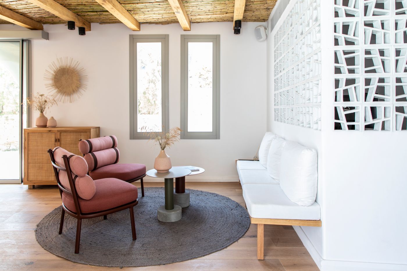 Adorno-Suites-Mykonos-Lobby-86