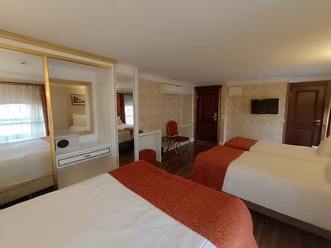 Golden-Horn-Sirkeci-Room-35