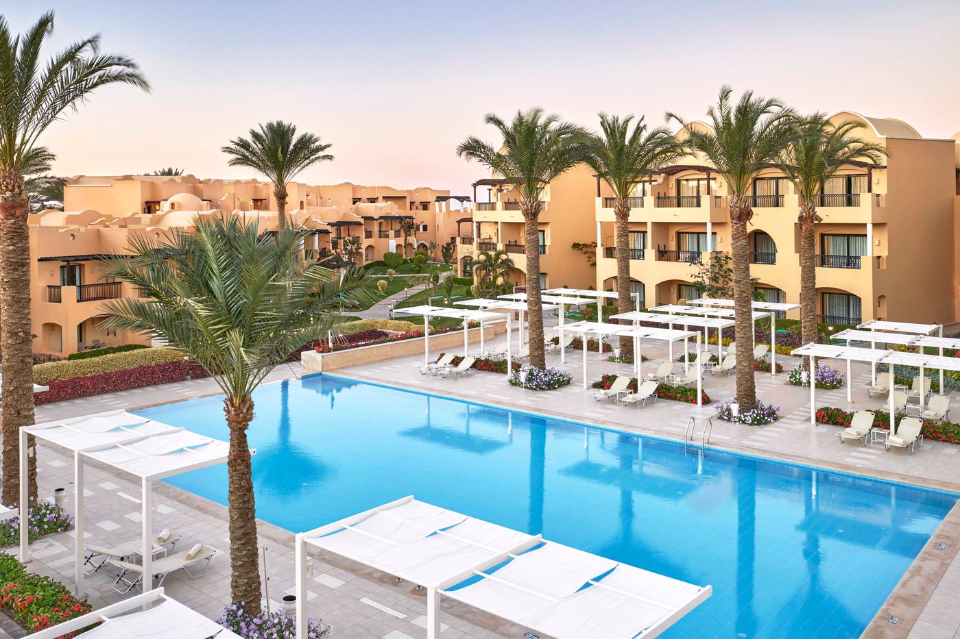 Jaz-Solaya-Resort-Pool-2