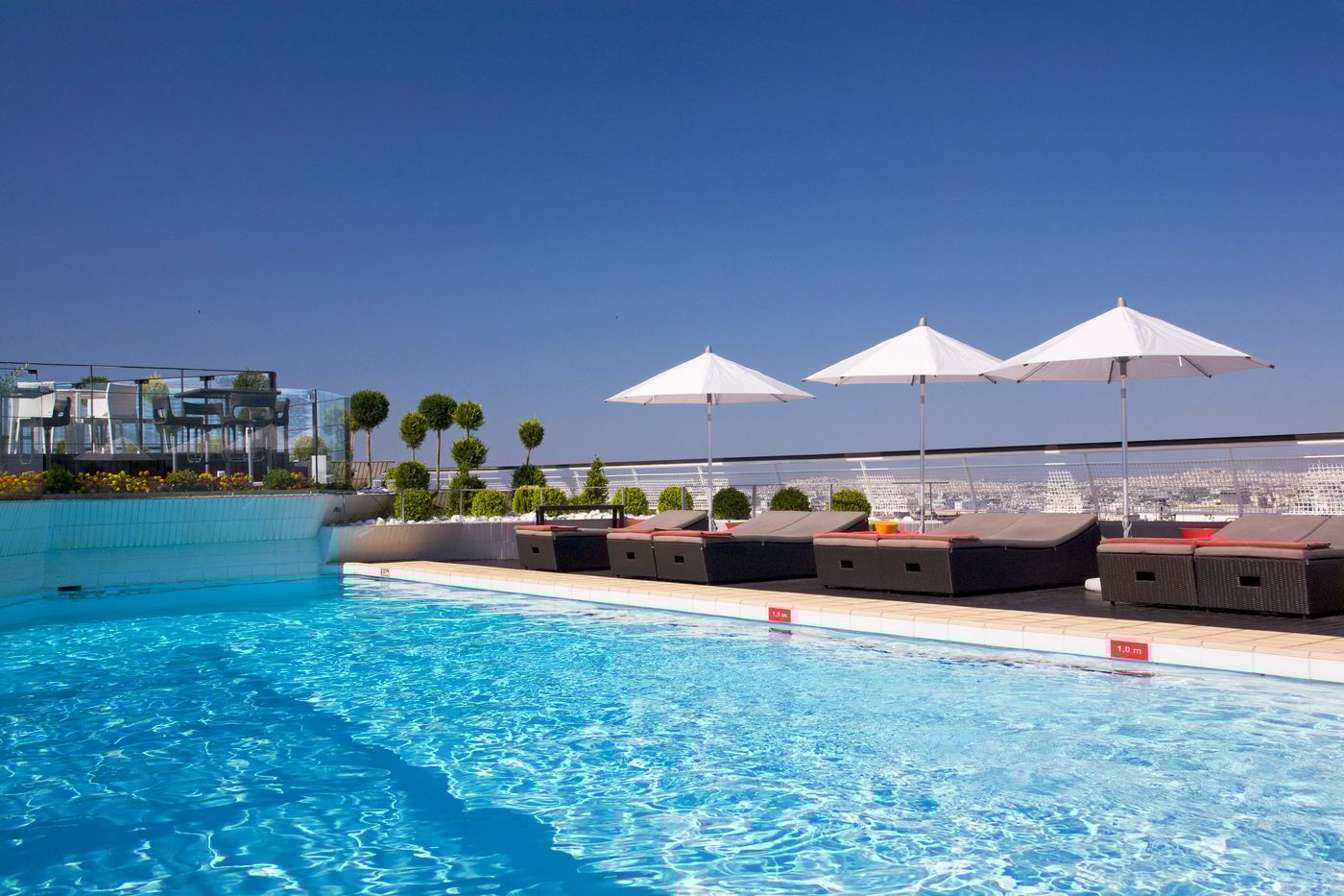 Novotel-Athenes-Pool-4