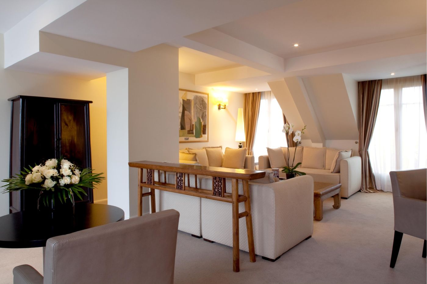 Hyatt-Paris-Madeleine-Room-8