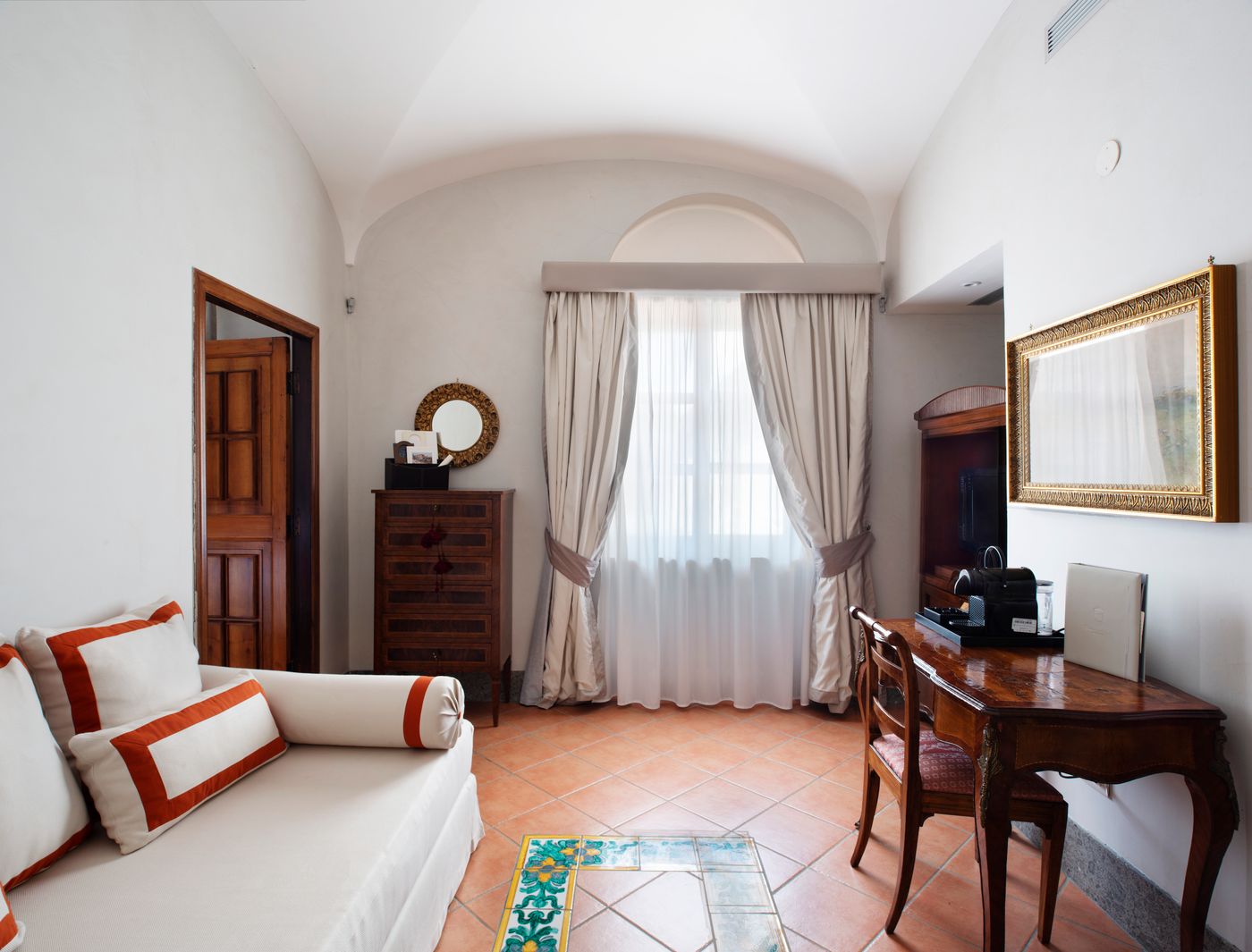 Grand-Hotel-Cocumella-Room-38