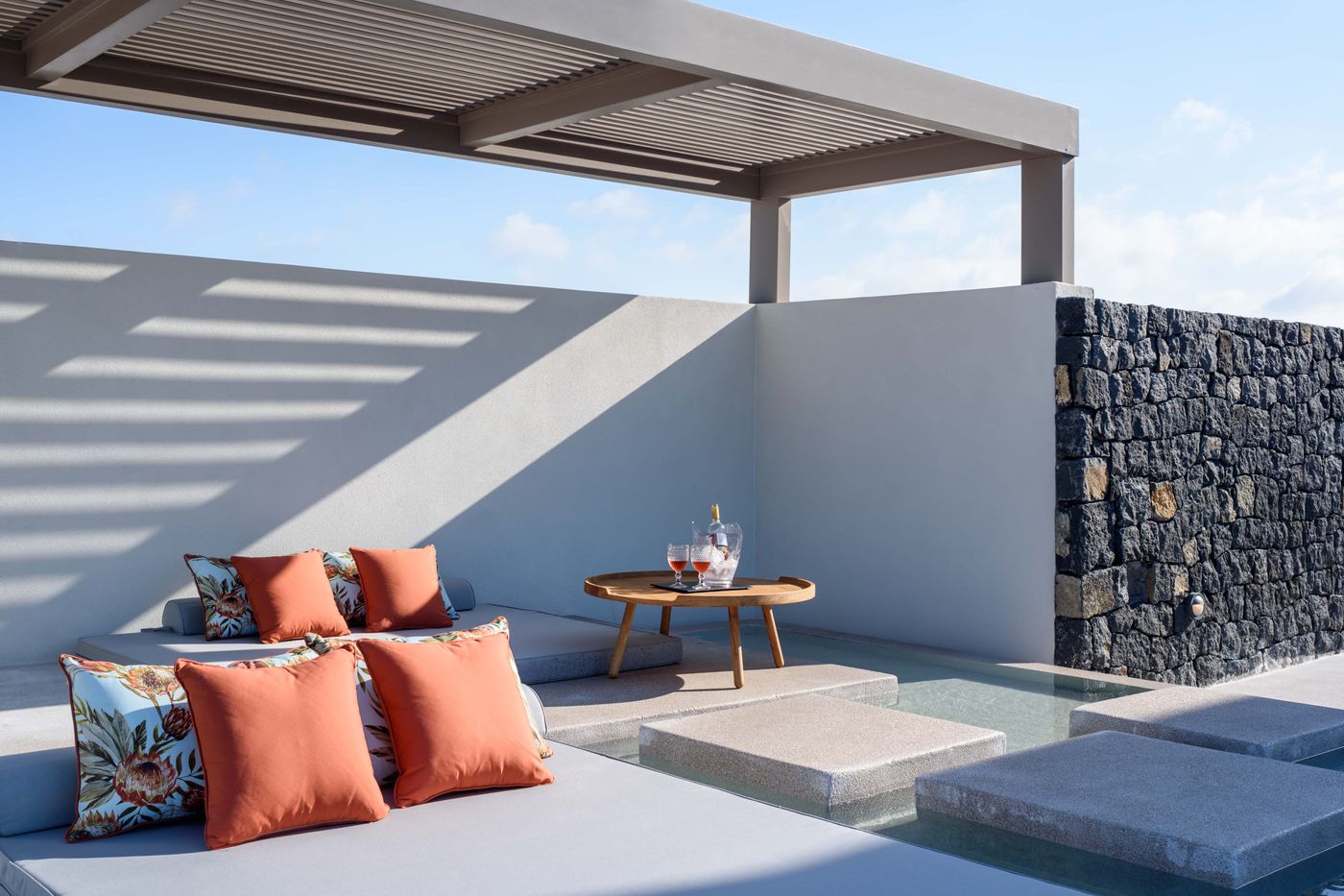 Potnia-Theron-Suites-Room-70