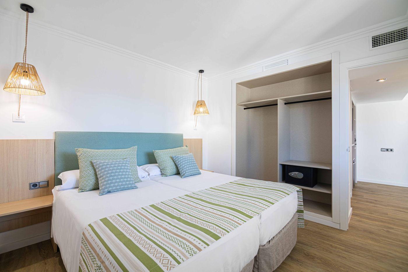 MarSenses Ferrera Blanca Hotel