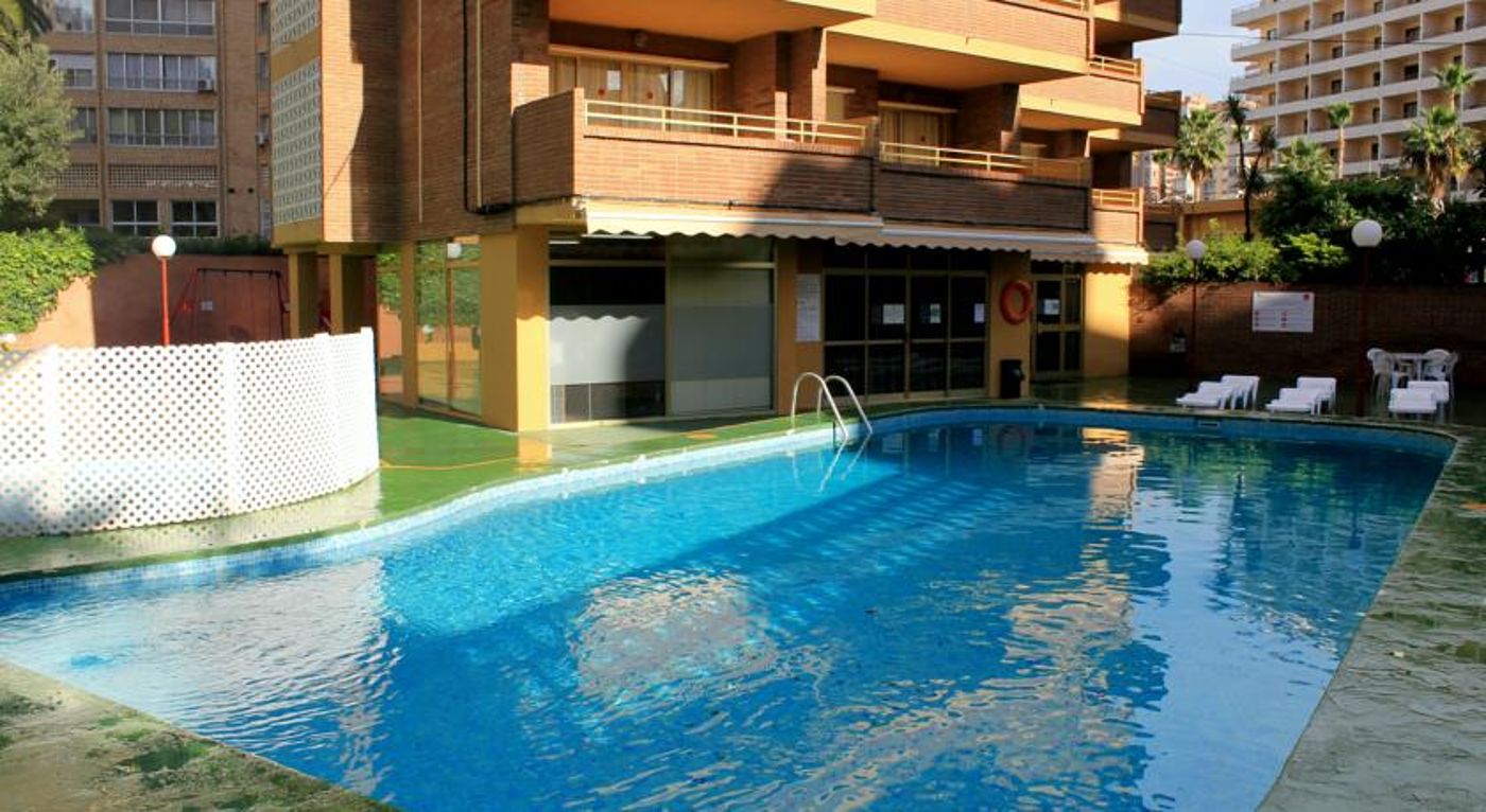 Torre Trebol Apartments