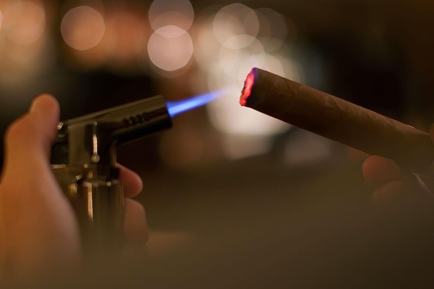 The-Ritz-Carlton--Dubai-Restaurant-72