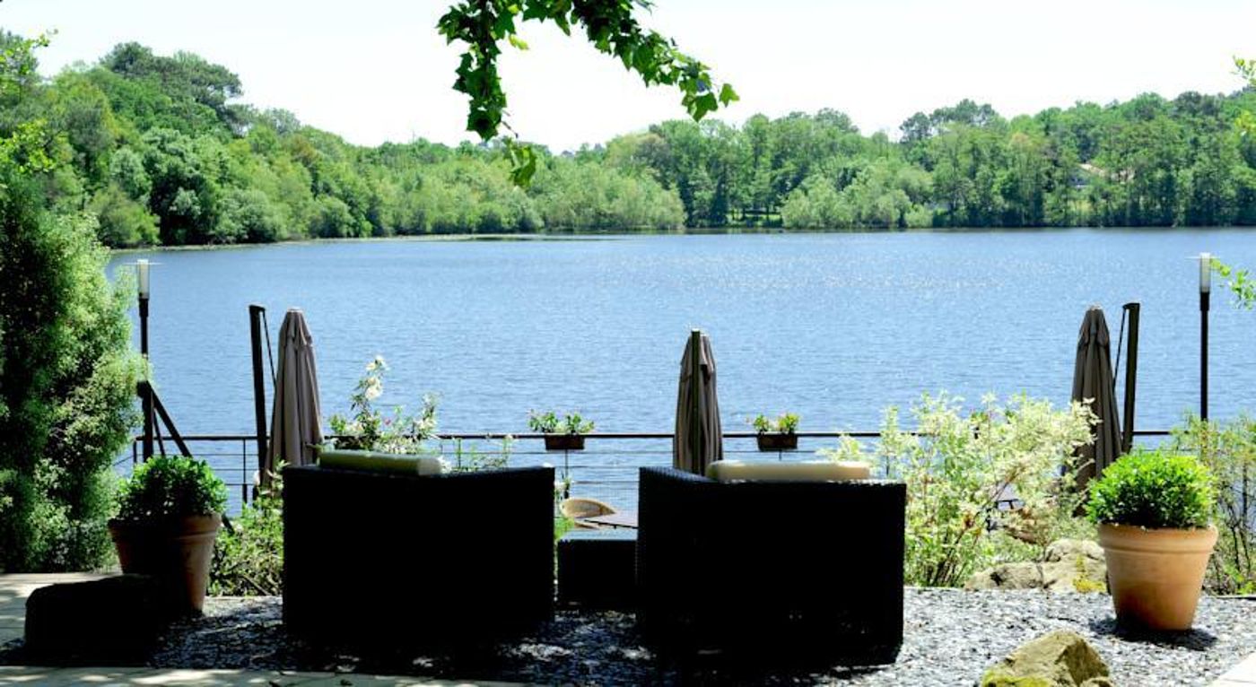 Brindos Lac & Château-France-ANGLET-Lobby-3