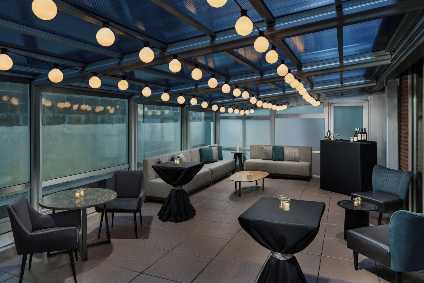 Hyatt-Place-New-York-City---Times-Square-Restaurant-13