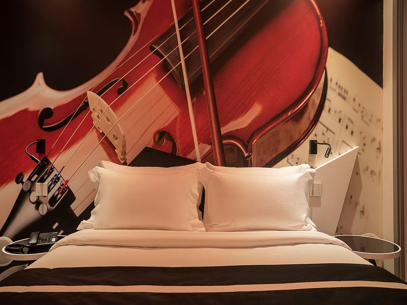 HF-Fenix-Music-Room-28