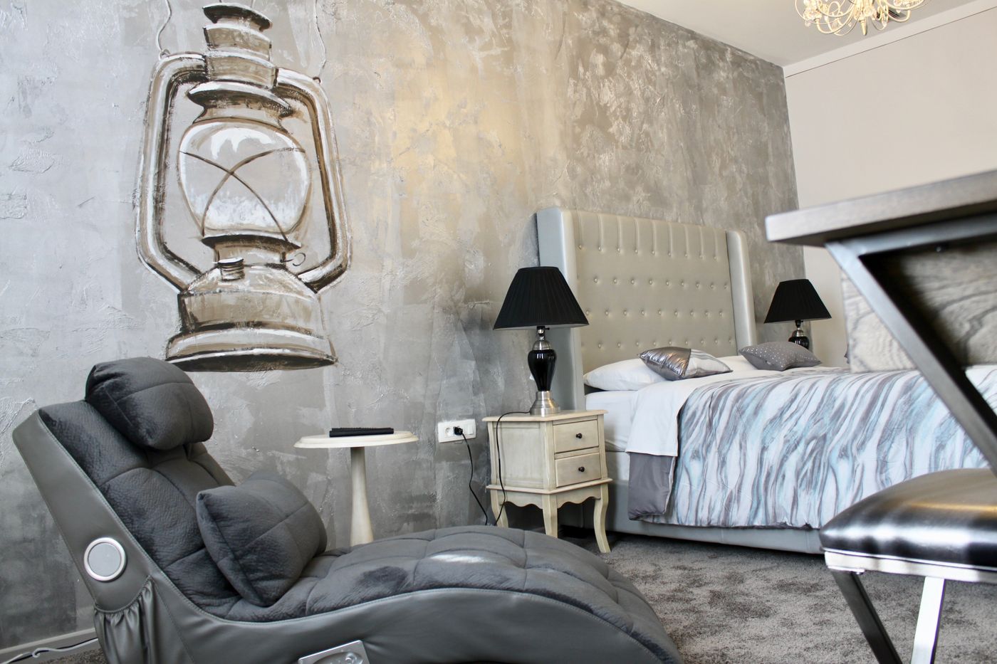 Prima-Luce-Downtown-Room-30