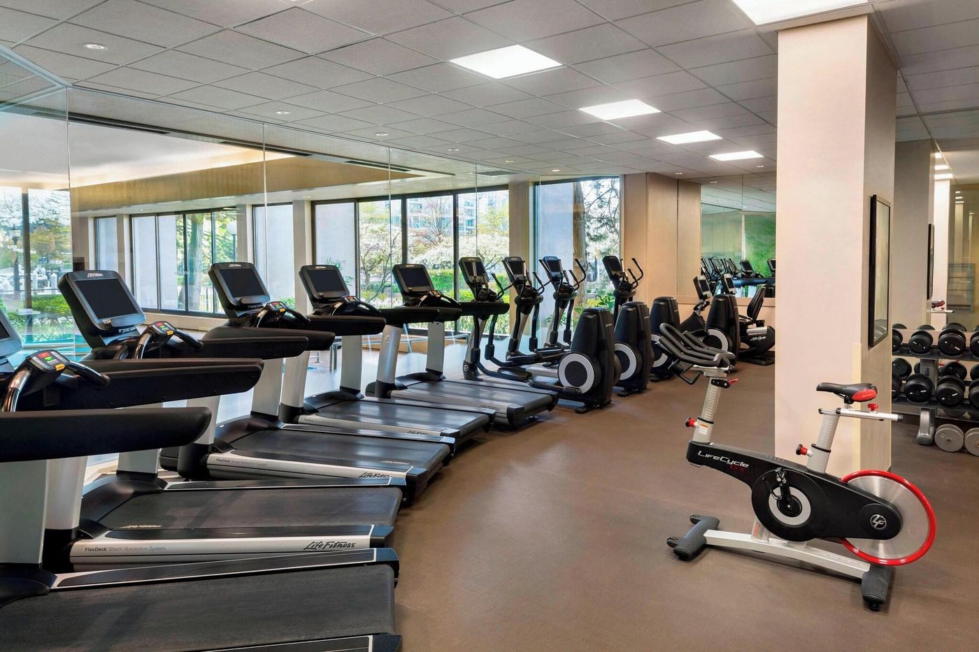 Westin-Bayshore-Vancouver-Sports-and-Entertainment-68