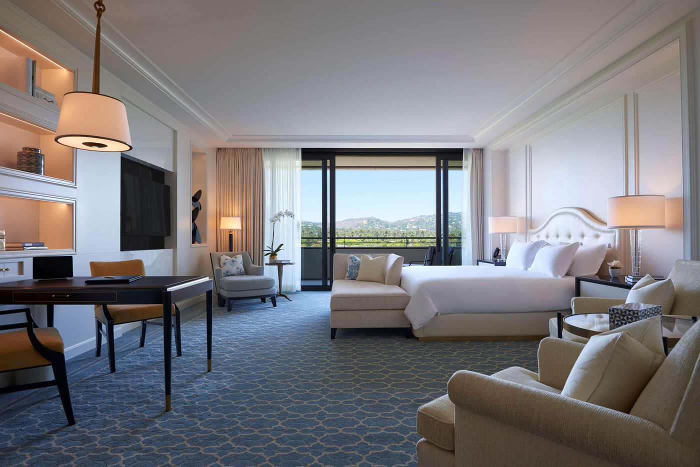 Waldorf-Astoria-Beverly-Hills--CA-Room-26
