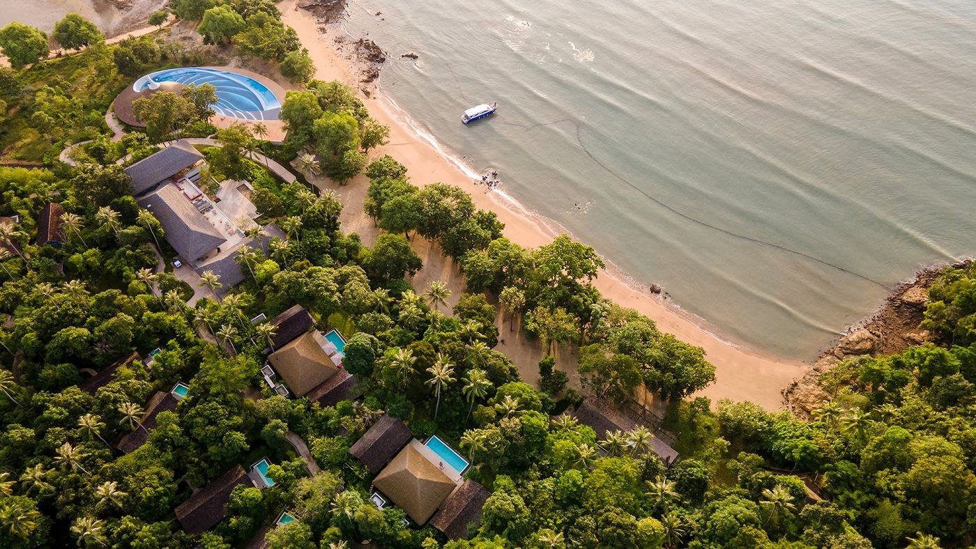 Island-Escape-by-Burasari-Lobby-61