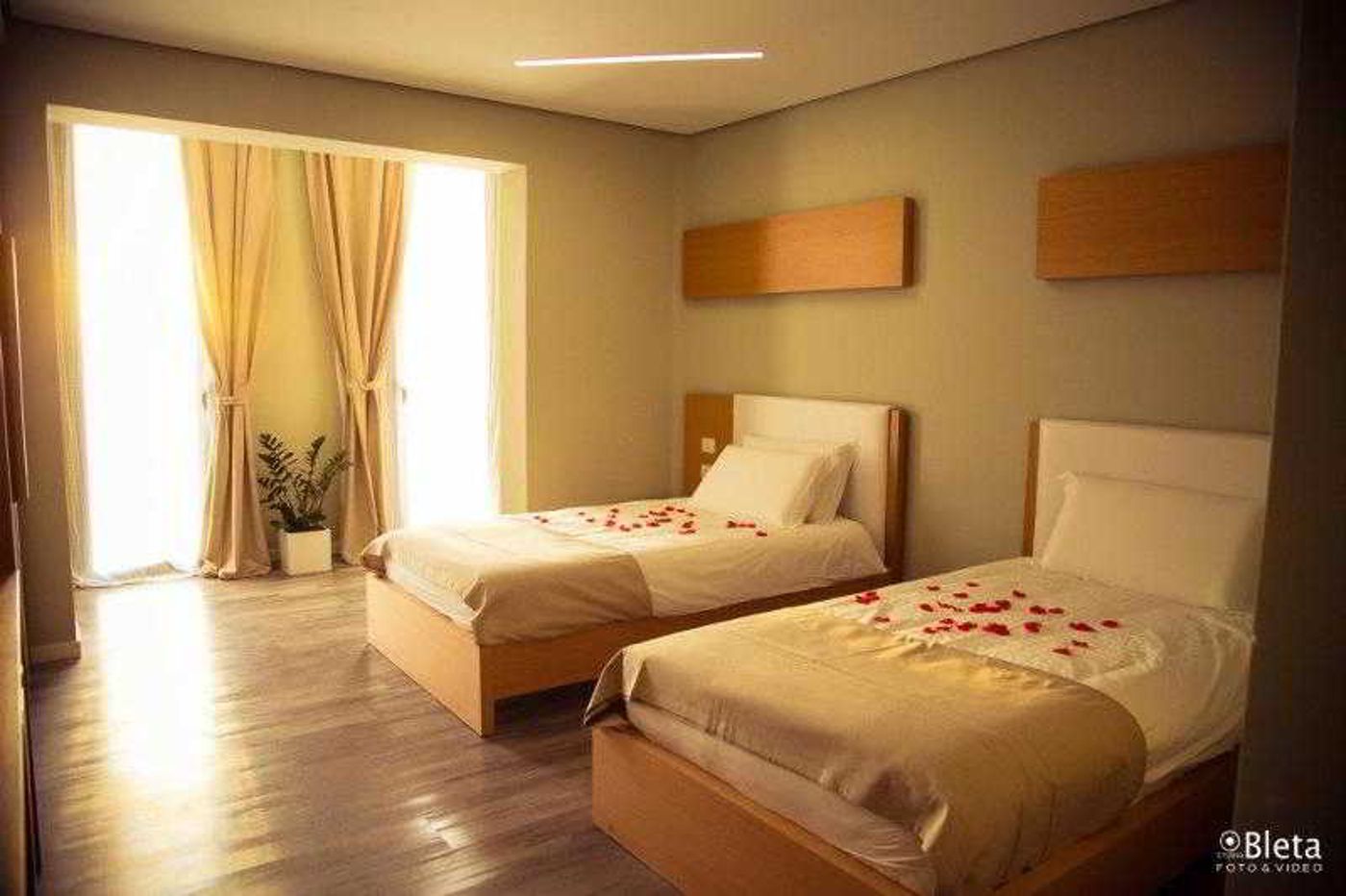 Bologna-Albania-ALBANIA/-Room-7