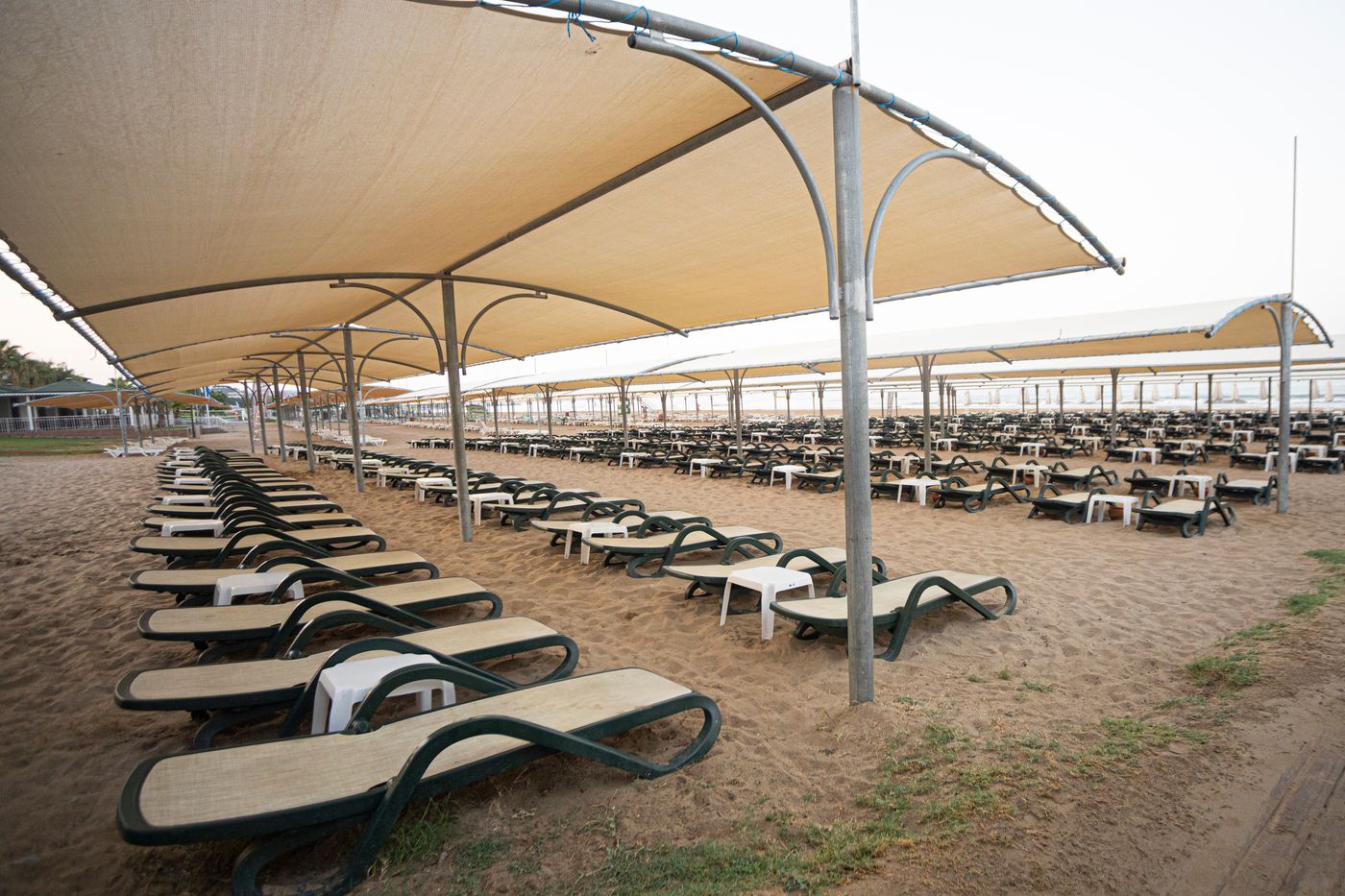 Villa Side Residence