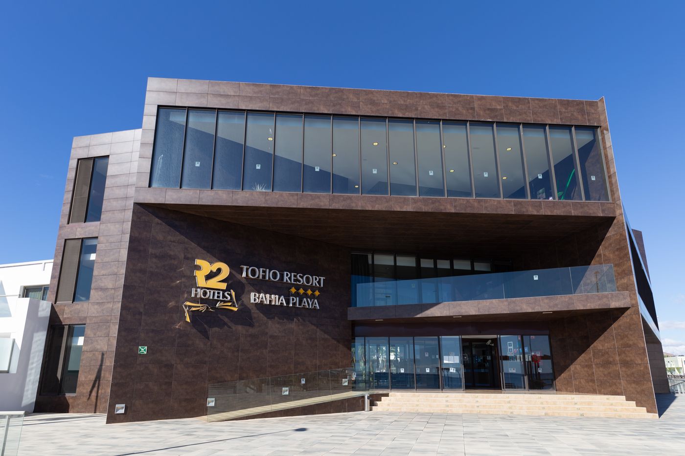 R2-Bahi-a-Design-Hotel---Spa-Wellness---Adult-Only-General-view-15